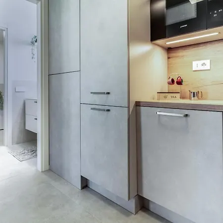 Апартаменты La Breva - - 1 Minuto Dal Centro Комо