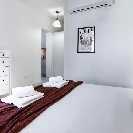 La Breva - - 1 Minuto Dal Centro