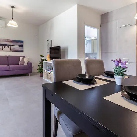 Апартаменты La Breva - - 1 Minuto Dal Centro *