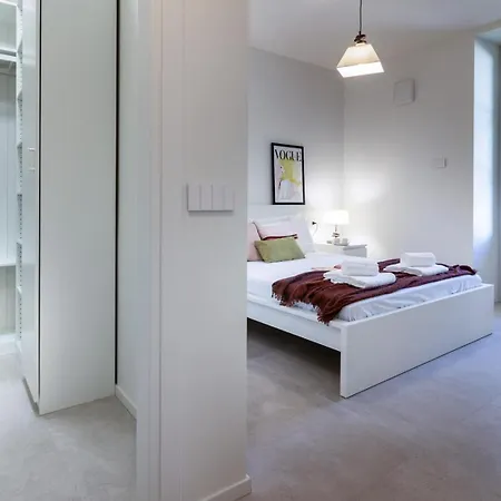 La Breva - - 1 Minuto Dal Centro * Комо