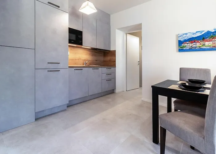 La Bréva - - 1 Minuto Dal Centro Apartamento